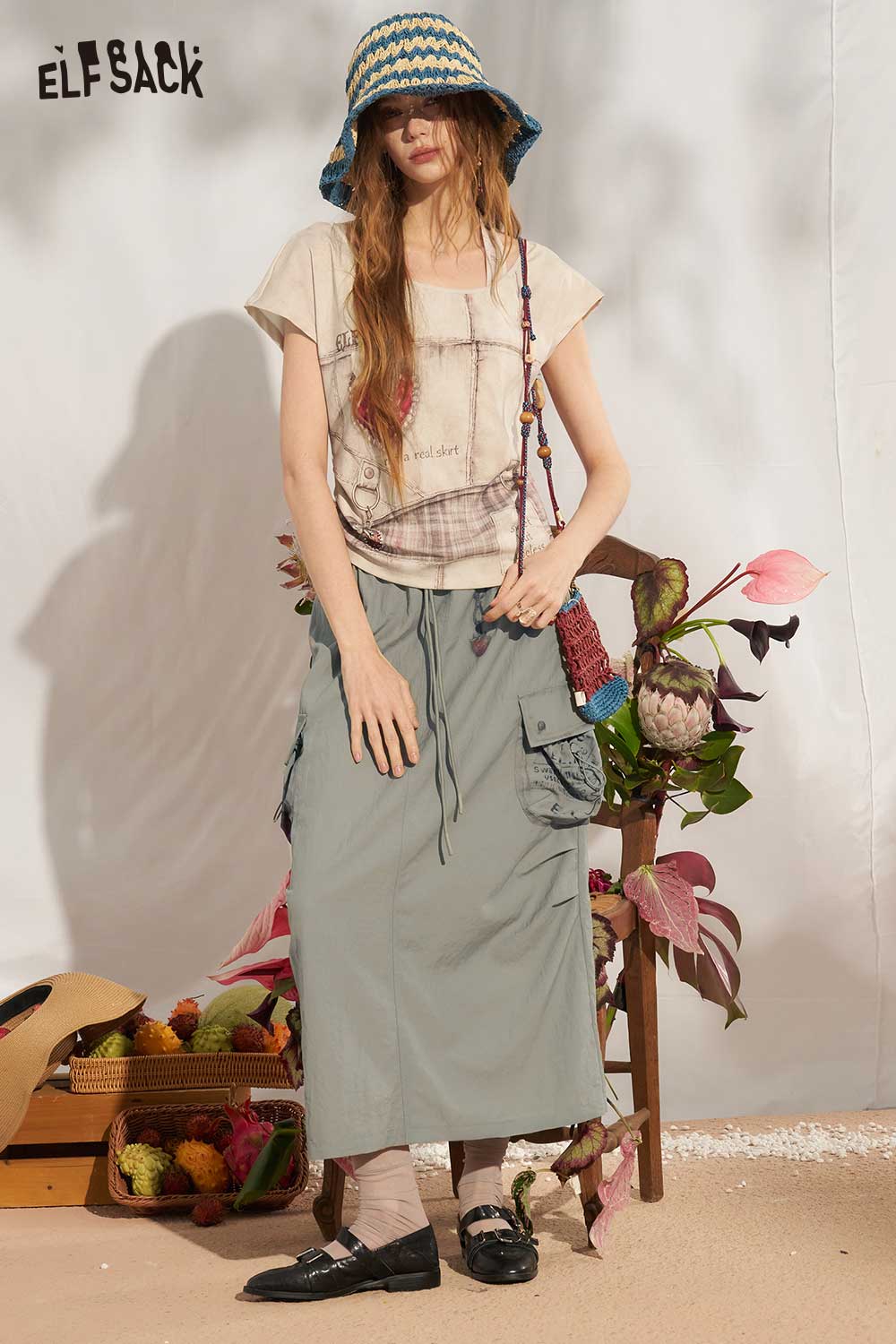ELFSACK Strawberry Print Punk Cargo Midi Skirt