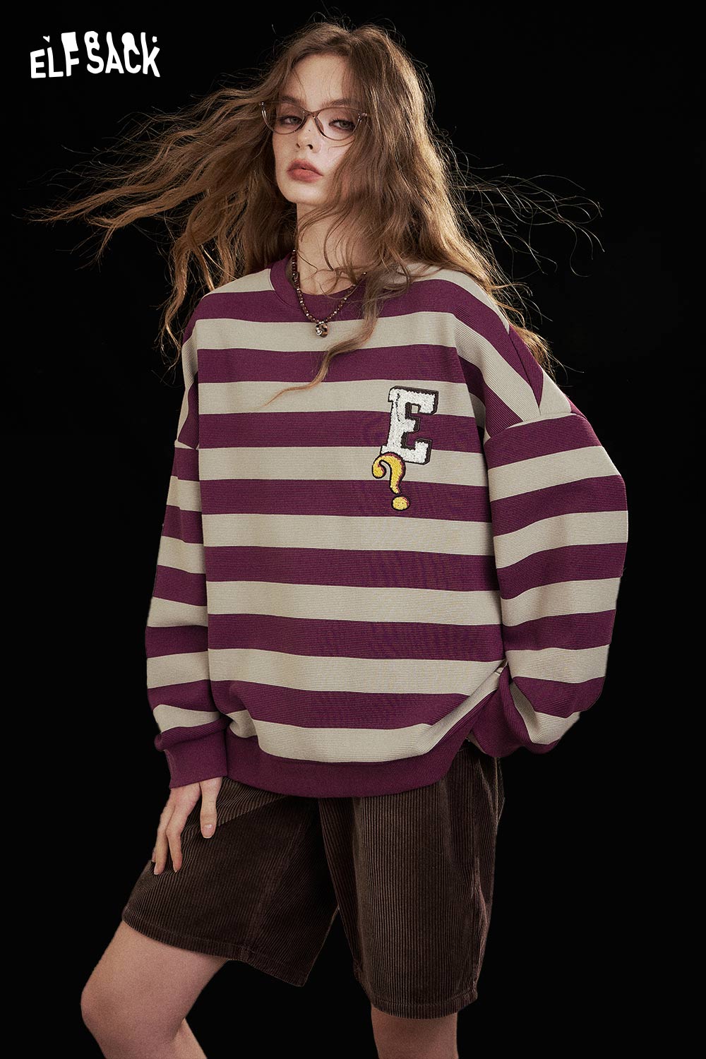 ELFSACK Soft Character Embroidery Stripe Sweatshirt