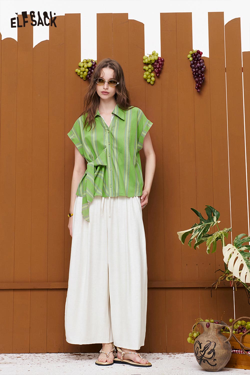 ELFSACK Striped Knot-Front Short Sleeve Cropped Shirt