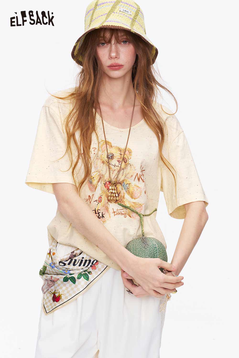 ELFSACK Teddy Bear Print V-Neck Knit Top