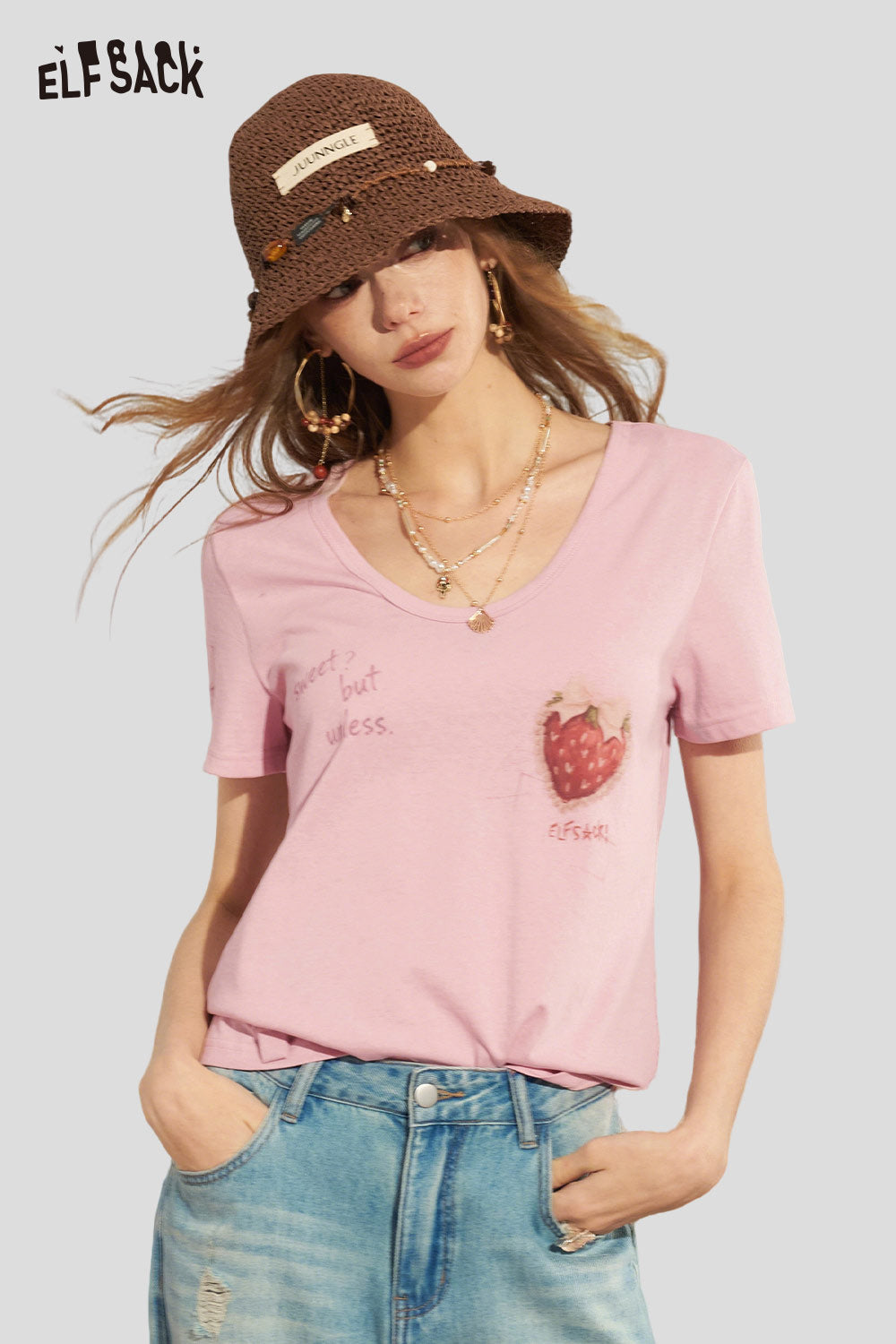 ELFSACK Strawberry Print Loose Graphic Tee