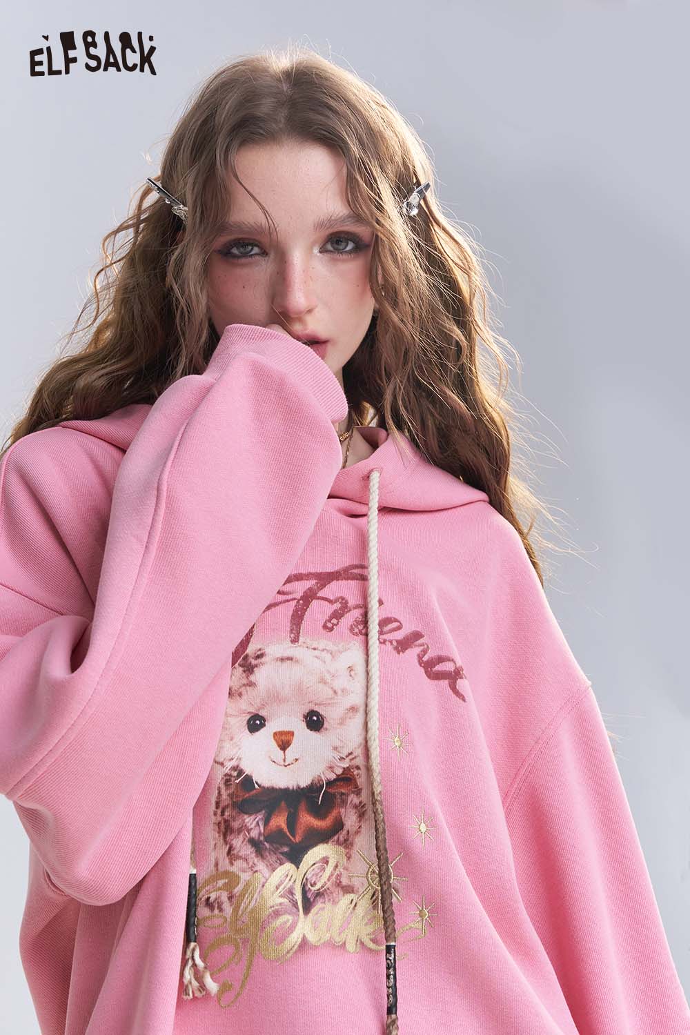 ELFSACK Cotton Blend Vintage Cartoon Graphic and Raw Hem Detail Oversized Washed Hoodie