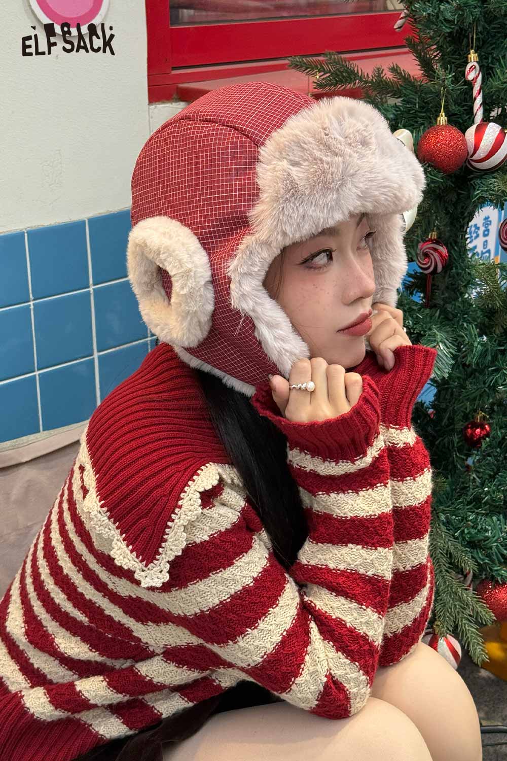ELFSACK Vintage Cute Fine Plaid Plush Lining Ear Flap Ushanka Beanie
