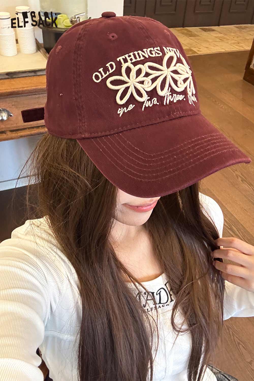 ELFSACK Vintage Washed Cotton Baseball Cap with Cute Flower Embroidery