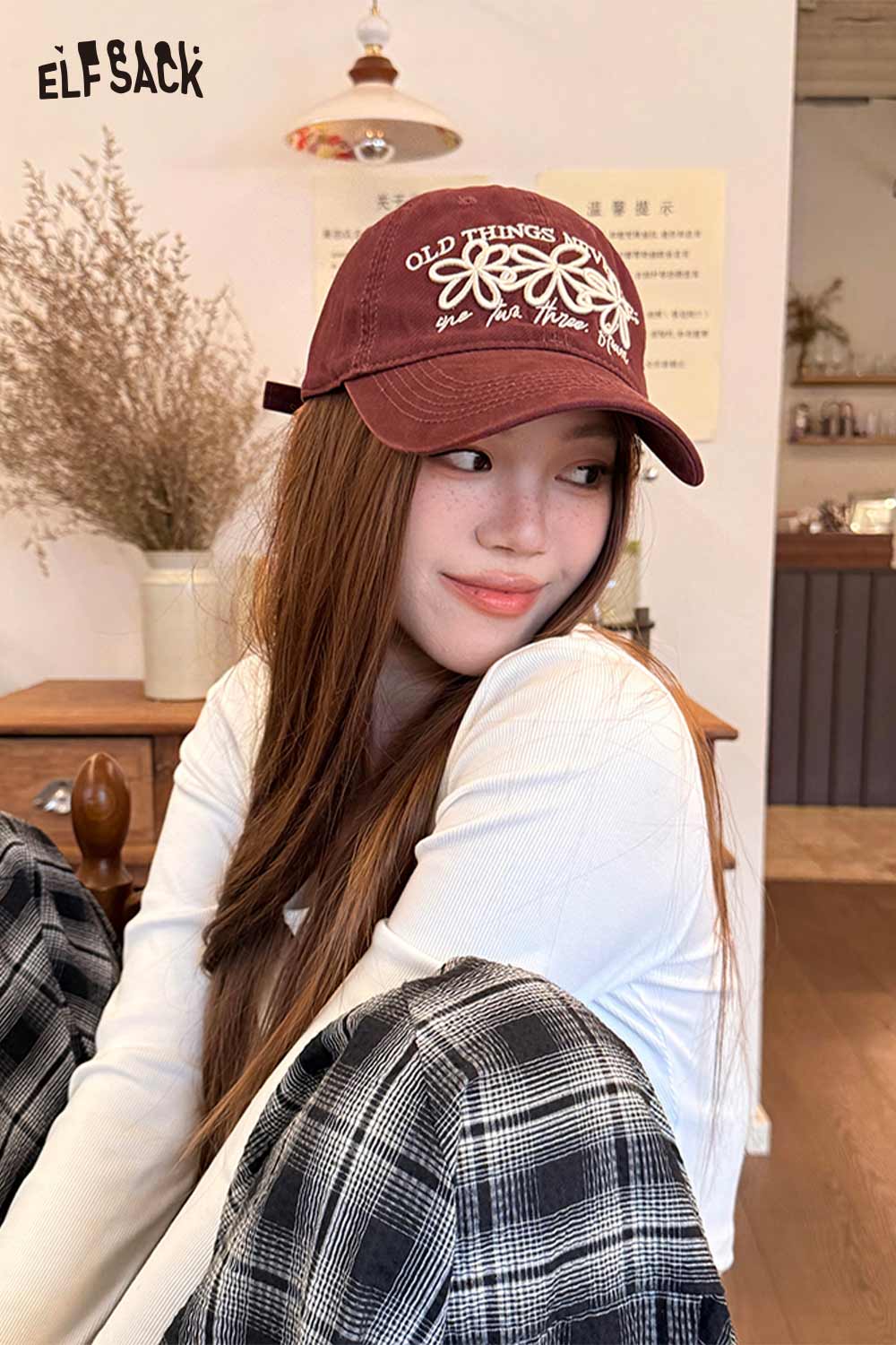 ELFSACK Vintage Washed Cotton Baseball Cap with Cute Flower Embroidery