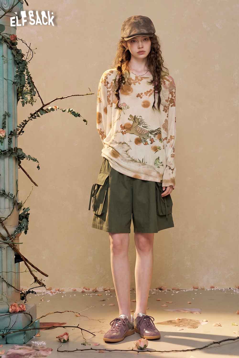 ELFSACK Vintage Graphic Asymmetrical Long Sleeve Tee