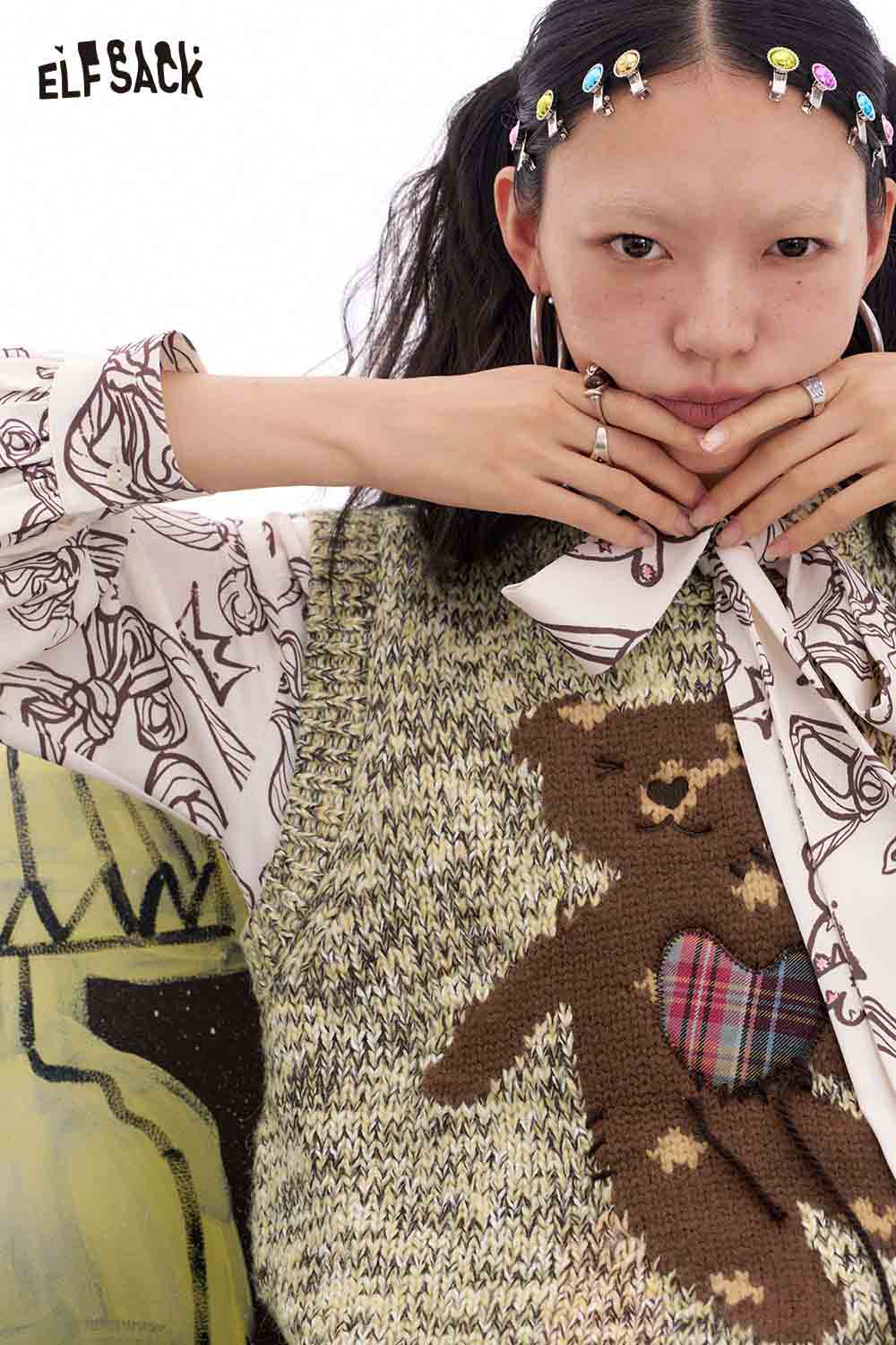 ELFSACK Vintage Jacquard Bear Embroidery Vest Early Spring Faux Cashmere