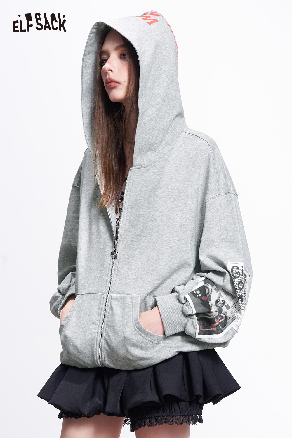 ELFSACK Vintage Photo Patch Sweatshirt