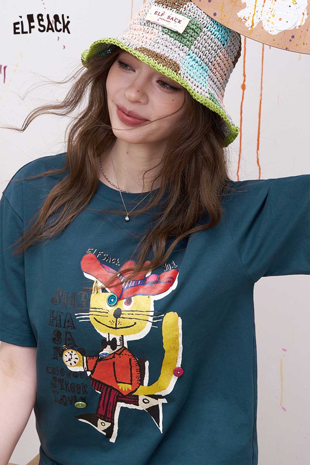 ELFSACK Vintage Poster Print Graphic Tee with Relaxed Fit