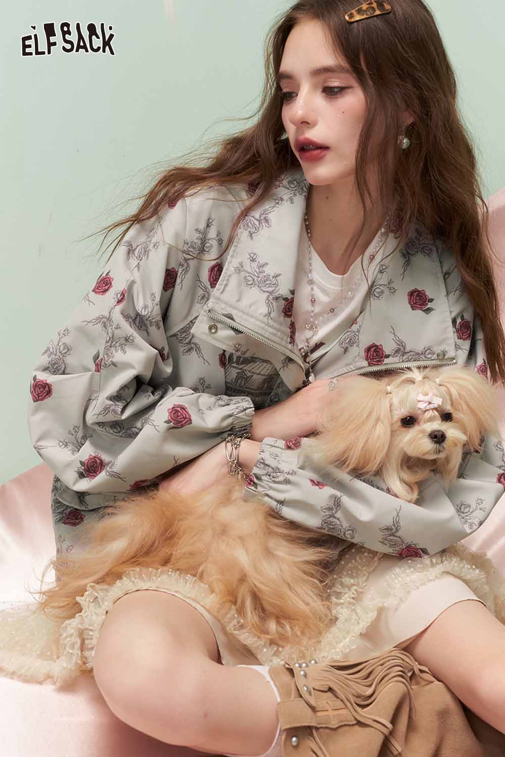 ELFSACK Vintage Sweet Cool Allover Rose Girl Print Drawstring Hooded Jacket