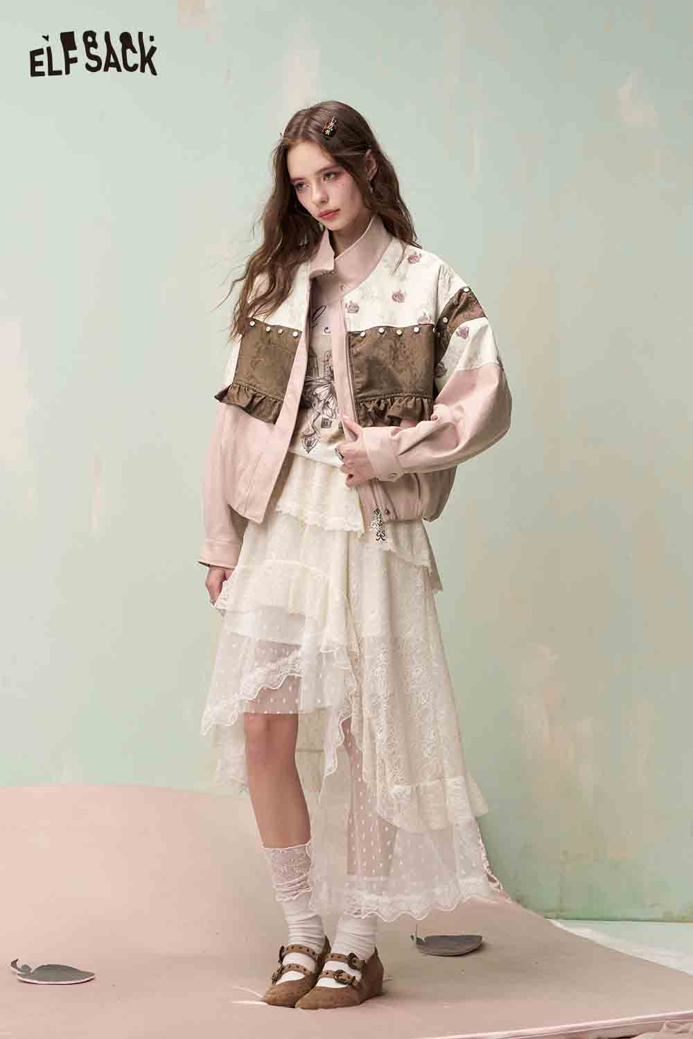 ELFSACK Vintage Sweet Cool Rivet Accent Jacquard Ruffle Cropped Jacket