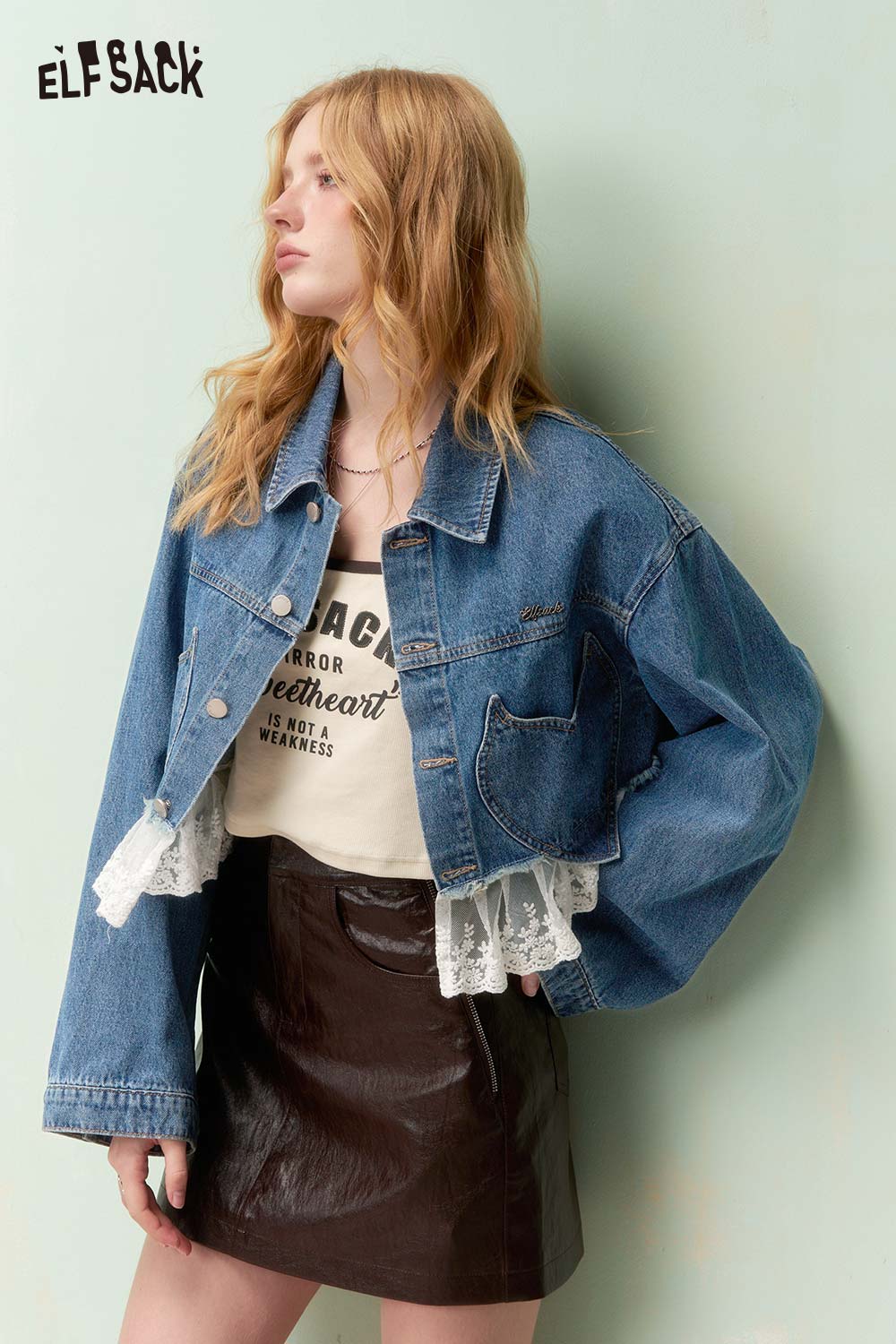 ELFSACK Vintage Sweet Girly Lace Trim Heart Pocket Cropped Denim Jacket