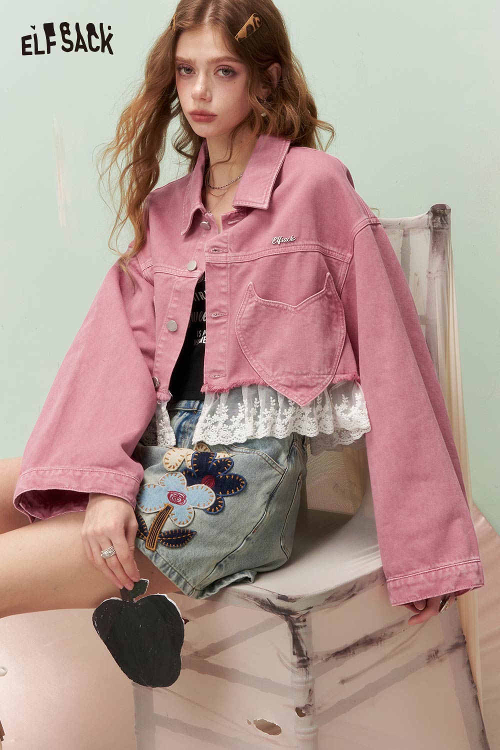 ELFSACK Vintage Sweet Girly Lace Trim Heart Pocket Cropped Denim Jacket