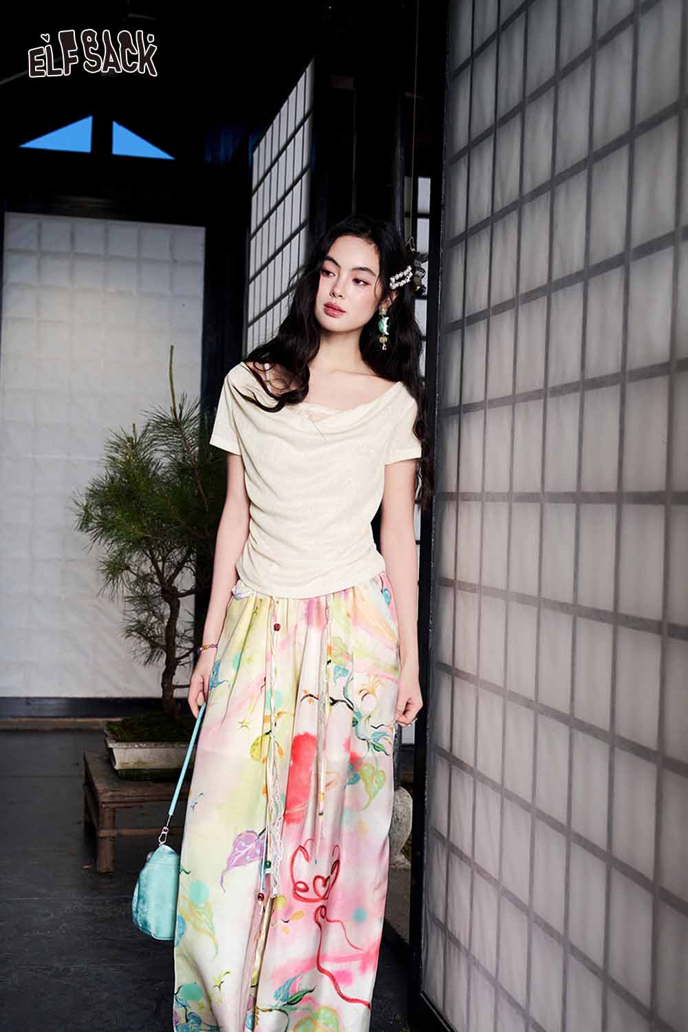 ELFSACK Watercolor Floral Beaded Drawstring Wide Leg Pants