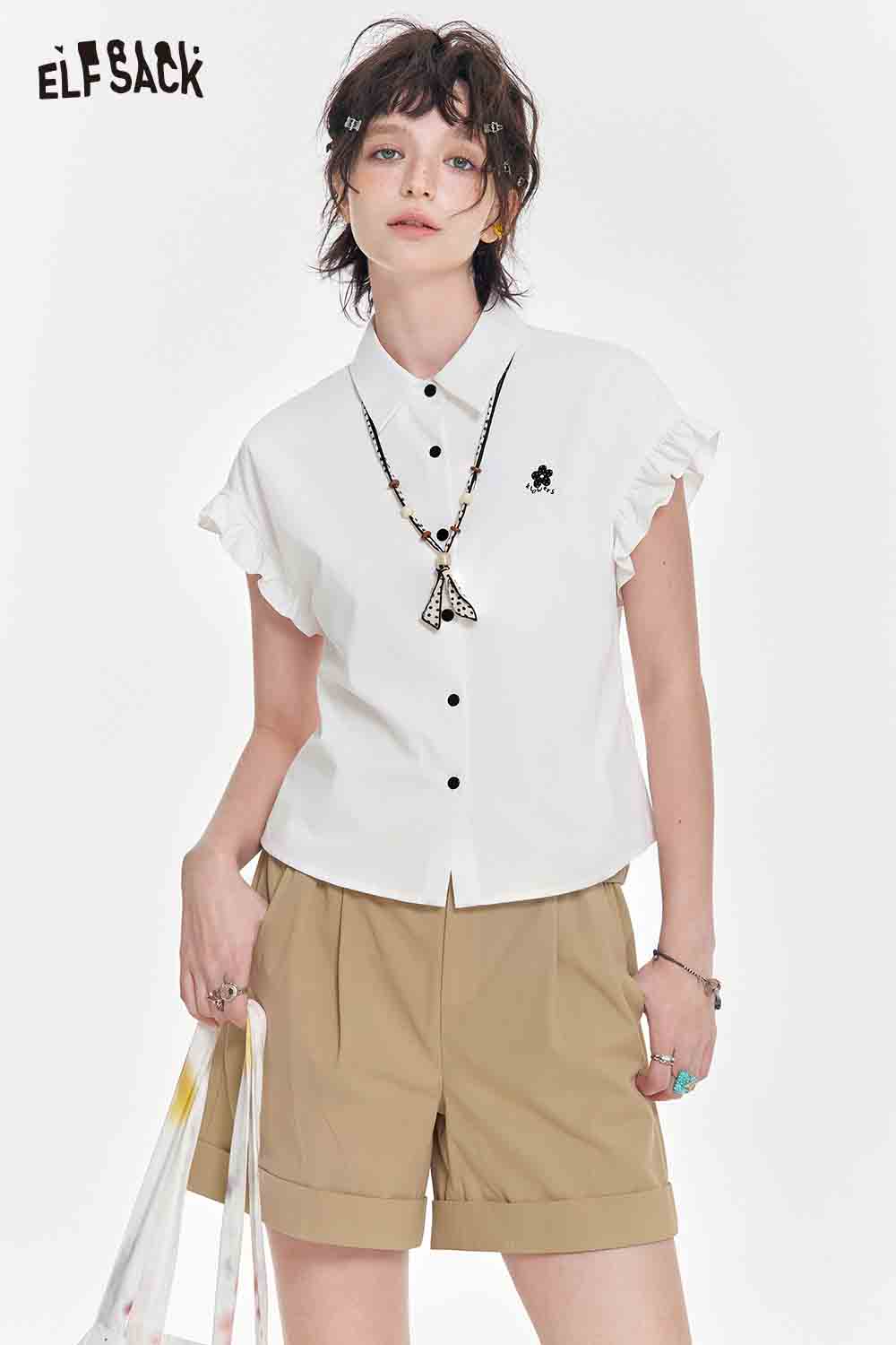 ELFSACK White Collared Embroidered Short Sleeve Shirt
