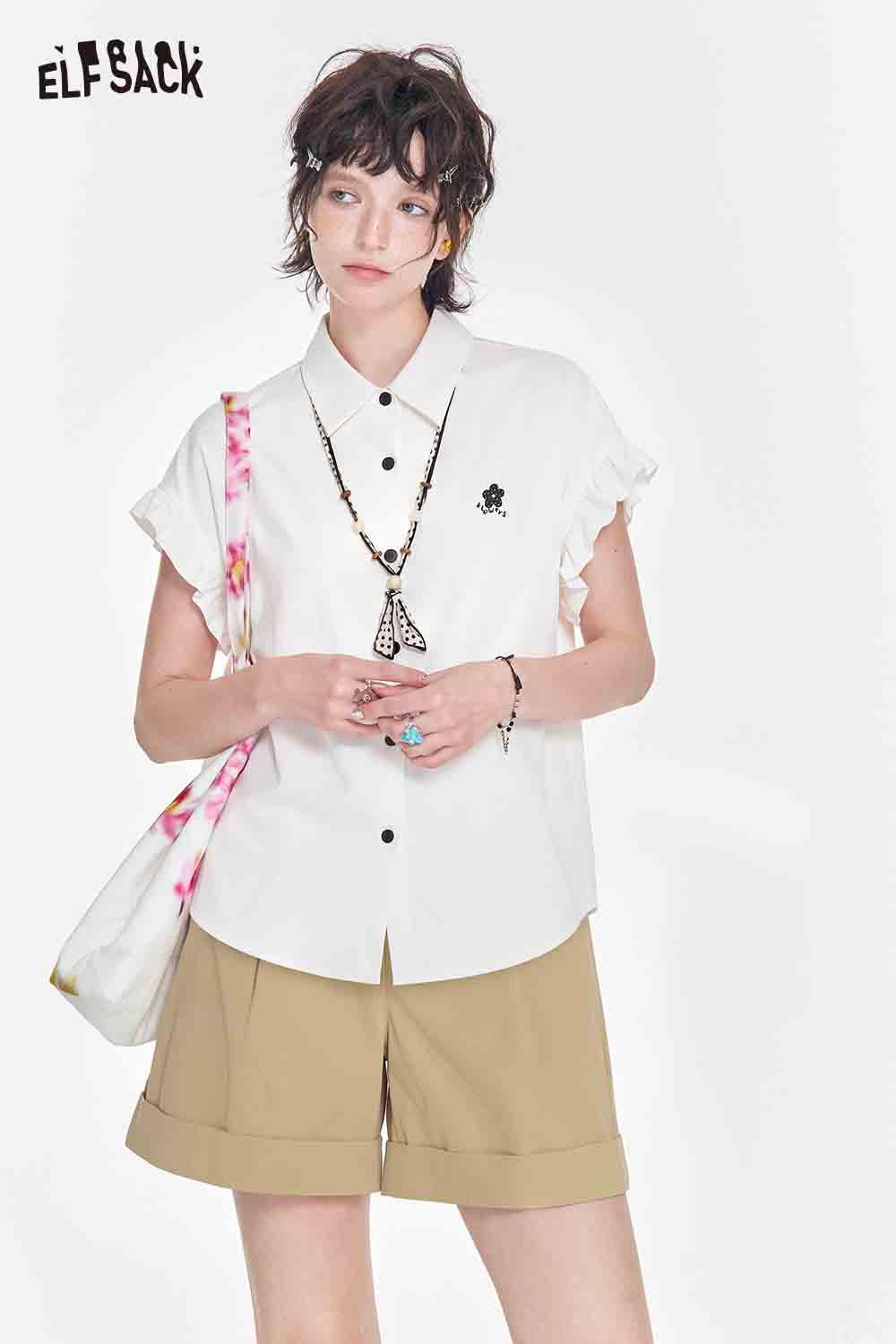 ELFSACK White Collared Embroidered Short Sleeve Shirt