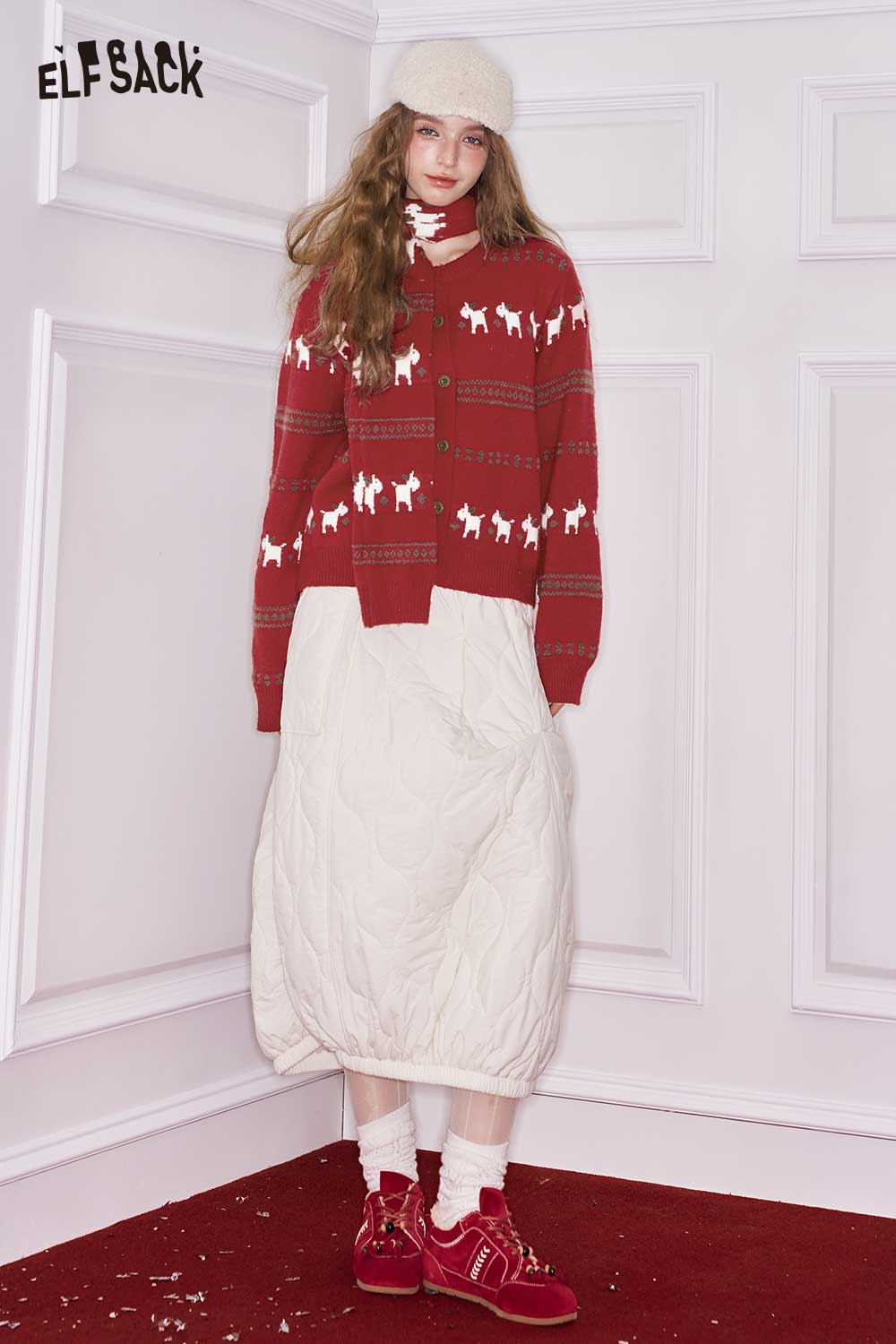 ELFSACK Minimalist Casual Loose Christmas Animal Graphic Round Neck Knit Cardigan