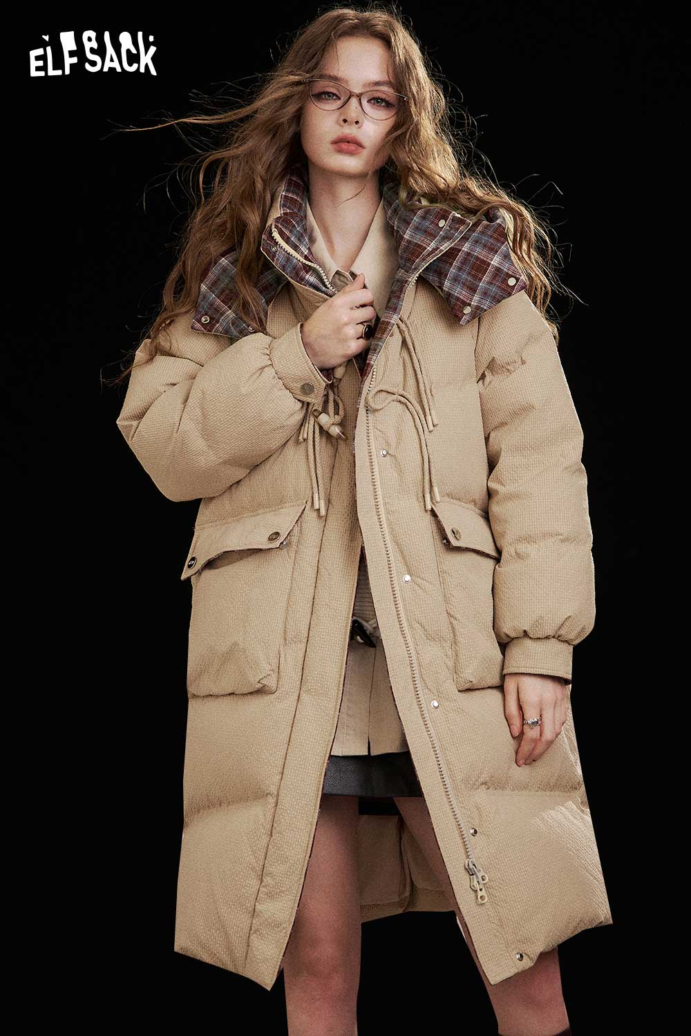 ELFSACK Soft Striped Lining Long Zip Horn Toggle Button Down Coat