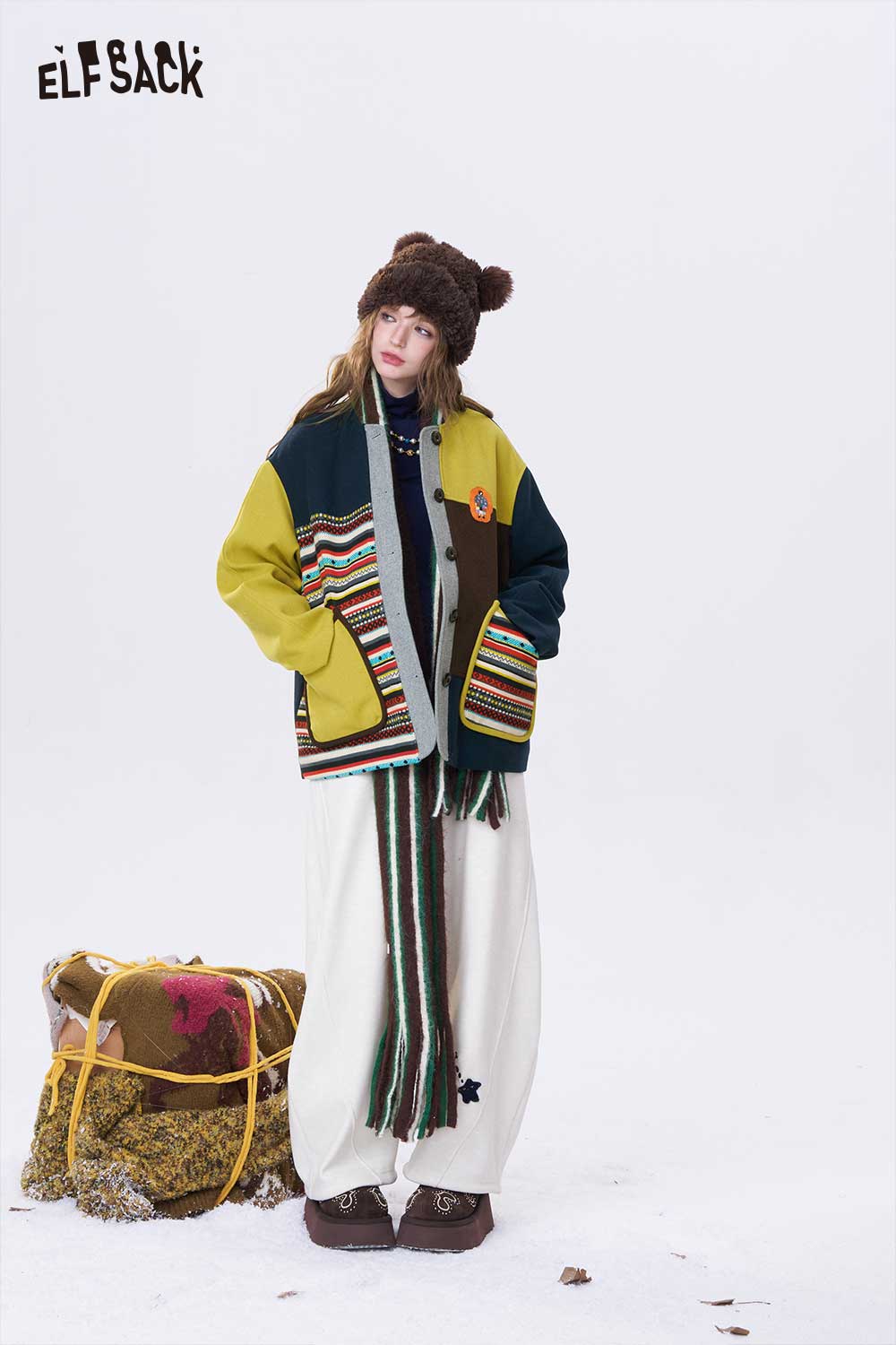 ELFSACK Loose Pattern Patchwork Stripe Contrast Sleeve Round Neck Coat